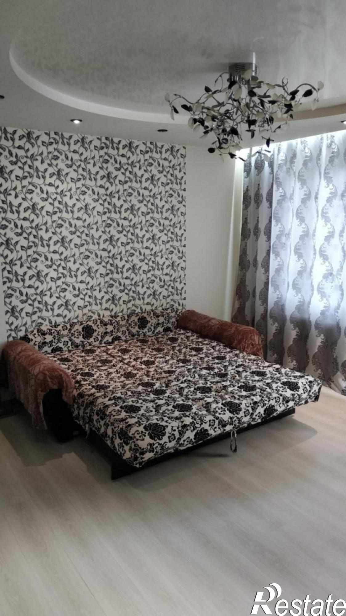 Сдать квартиру за 17 000 рублей на Алябьева ул, 13