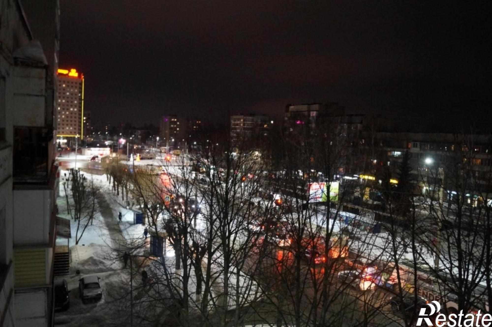 Сдать квартиру за 12 000 рублей на Строителей пр-кт, 19
