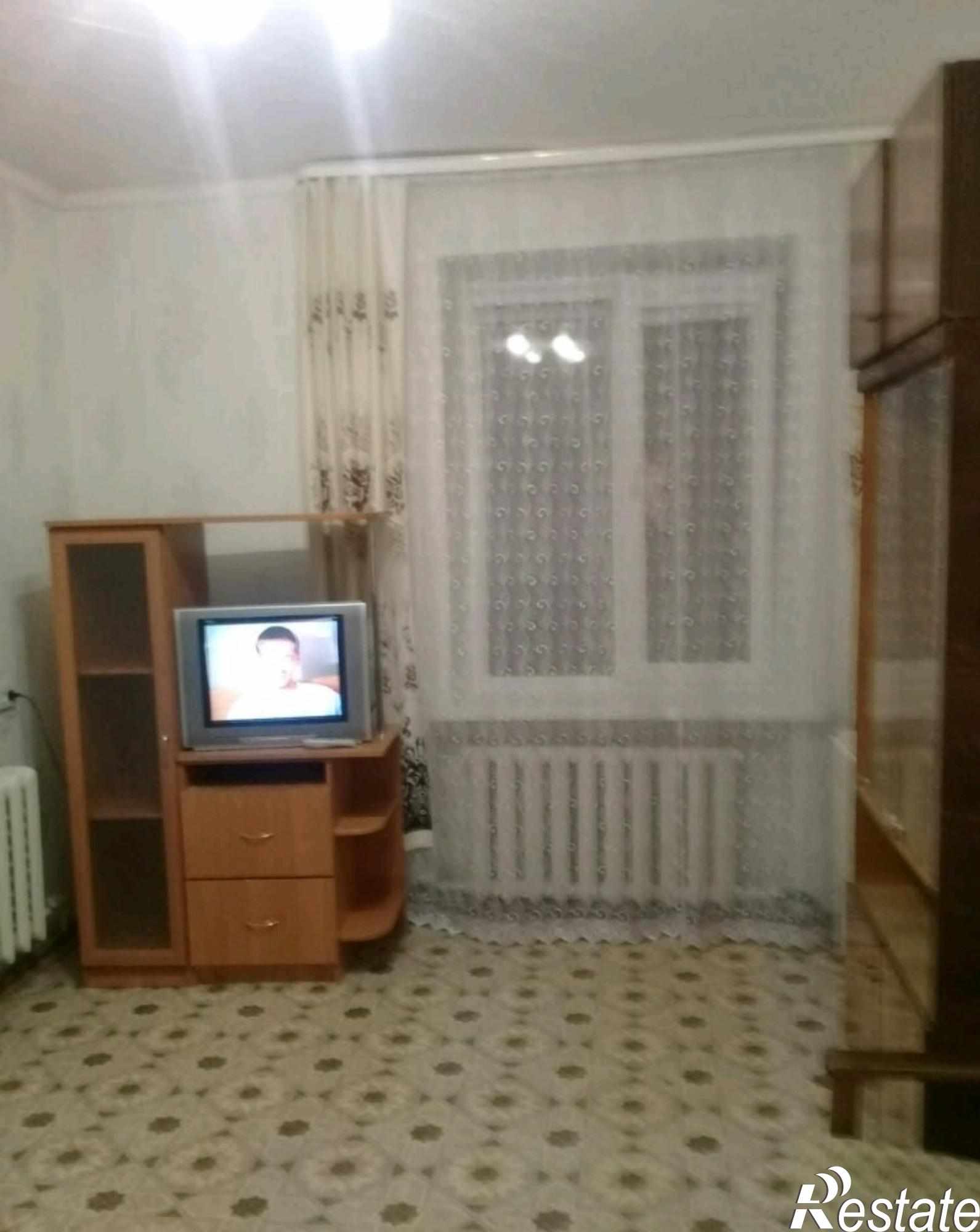 Сдать квартиру за 12 000 рублей на Асаткина ул, 1