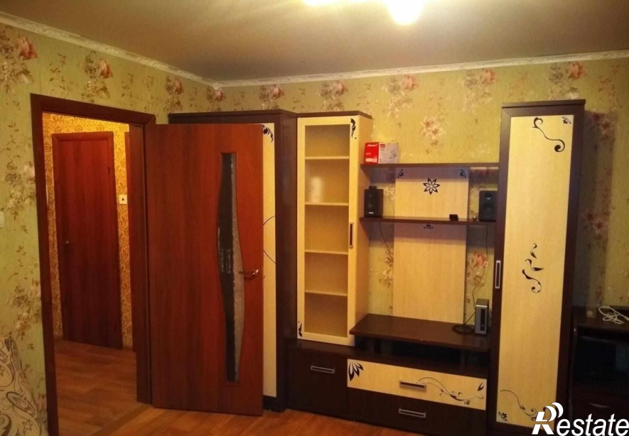 Сдать квартиру за 12 000 рублей на Почаевская ул, 2
