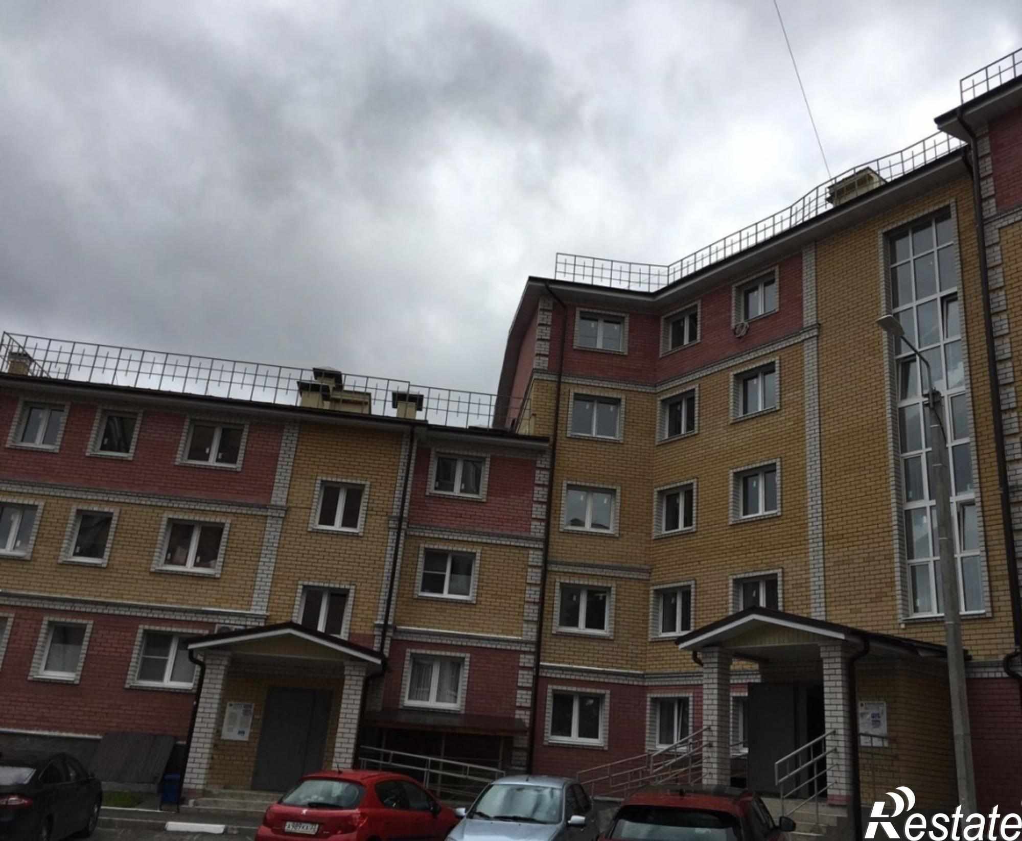 Сдать студию за 30 000 рублей на Малые Ременники ул, 9