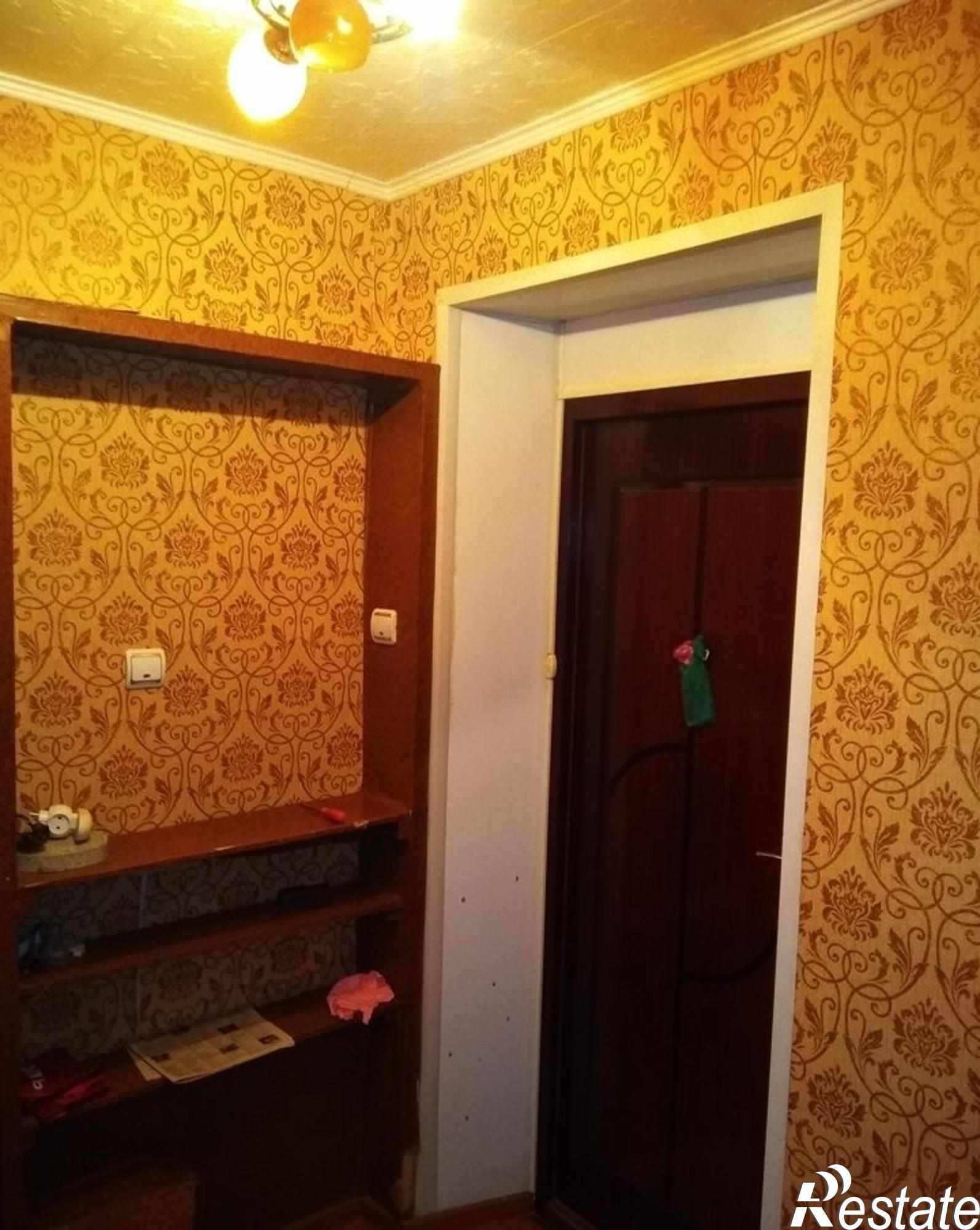 Сдать квартиру за 12 000 рублей на Почаевская ул, 2