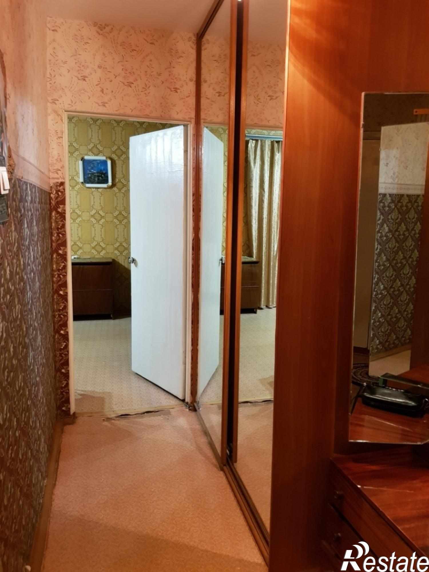 Сдать квартиру за 18 000 рублей на Комиссарова ул, 4 Б