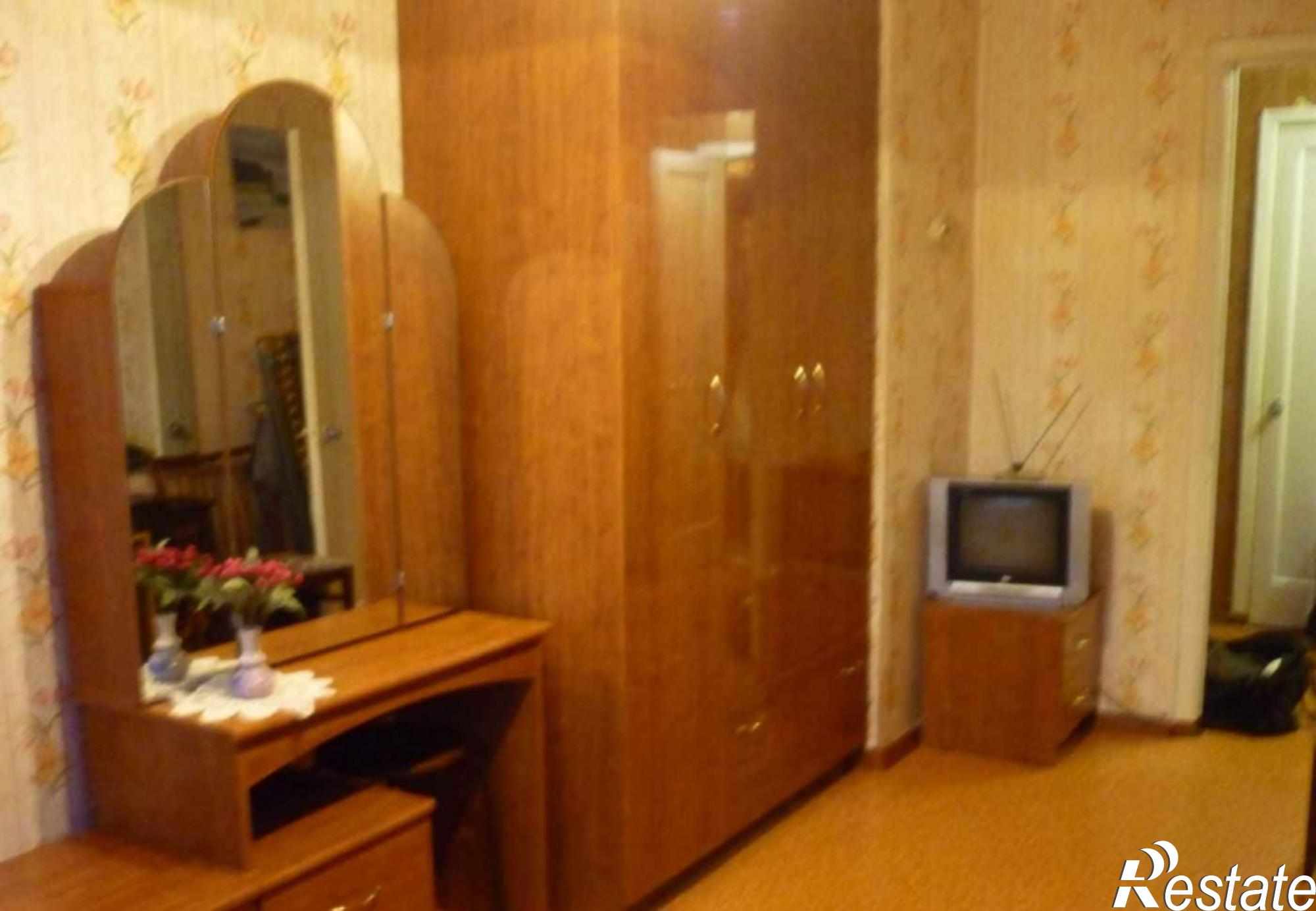 Сдать квартиру за 12 000 рублей на Зеленая ул, 4