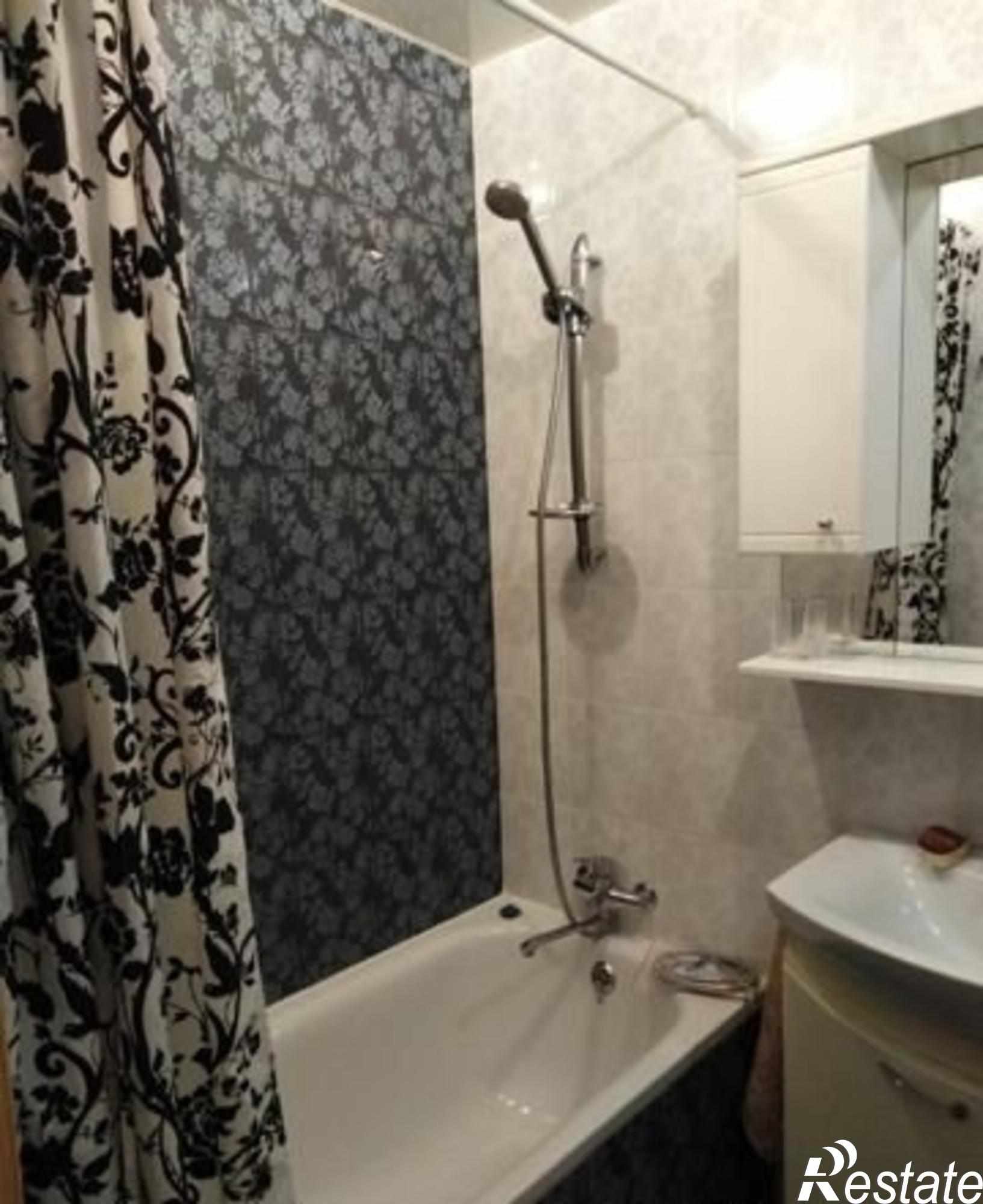 Сдать квартиру за 17 000 рублей на Завадского ул, 7А
