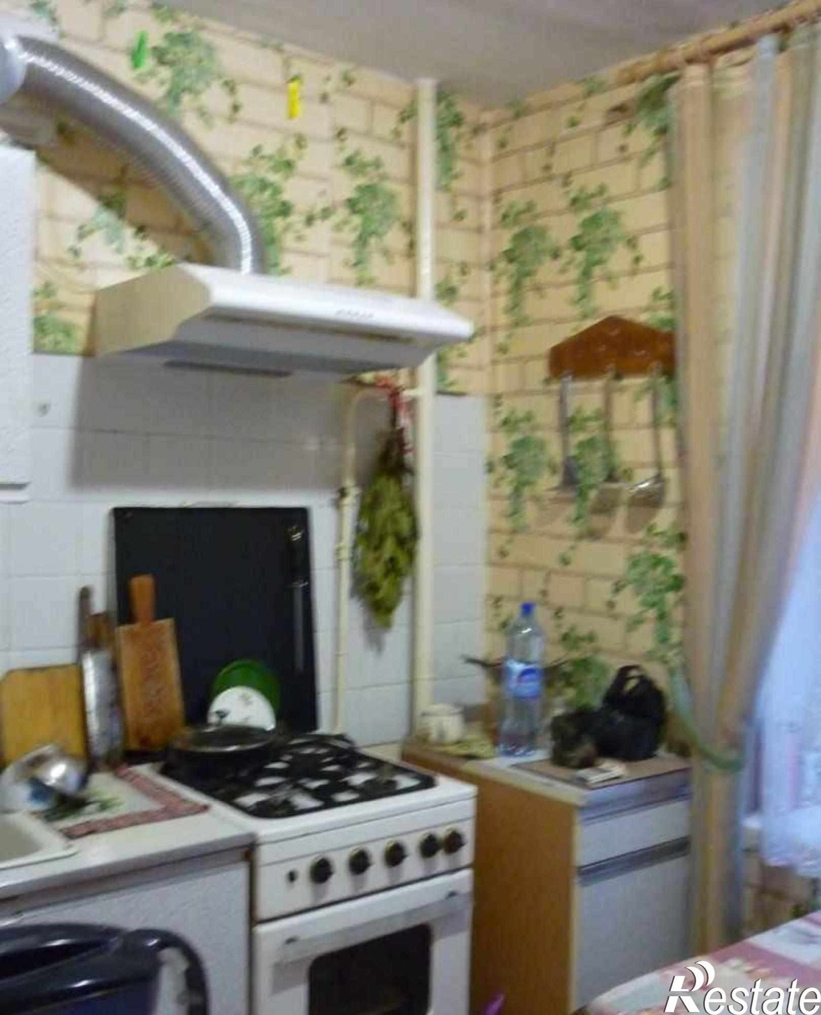 Сдать квартиру за 12 000 рублей на Зеленая ул, 4