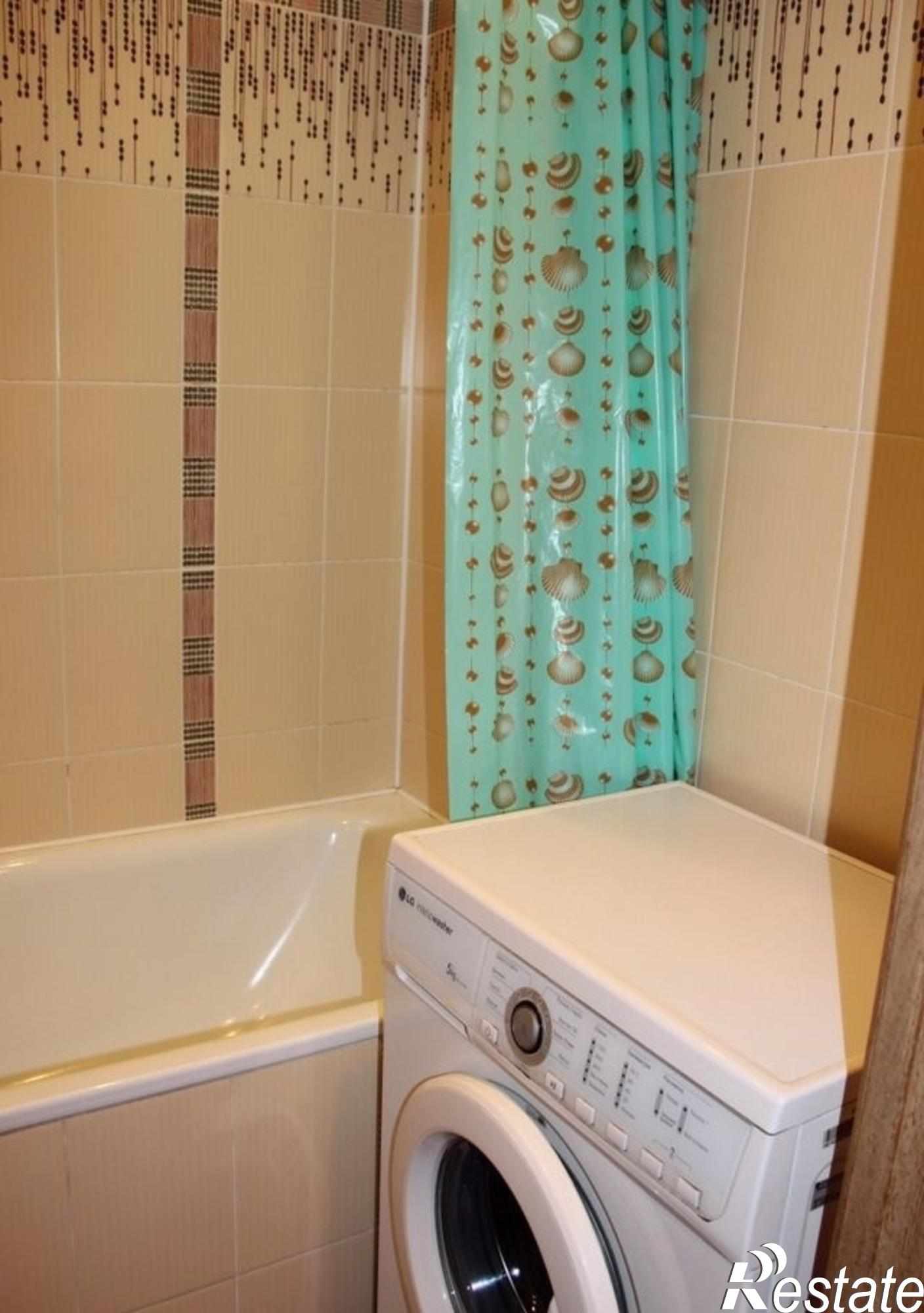 Сдать квартиру за 24 000 рублей на Верхняя Дуброва ул, 39