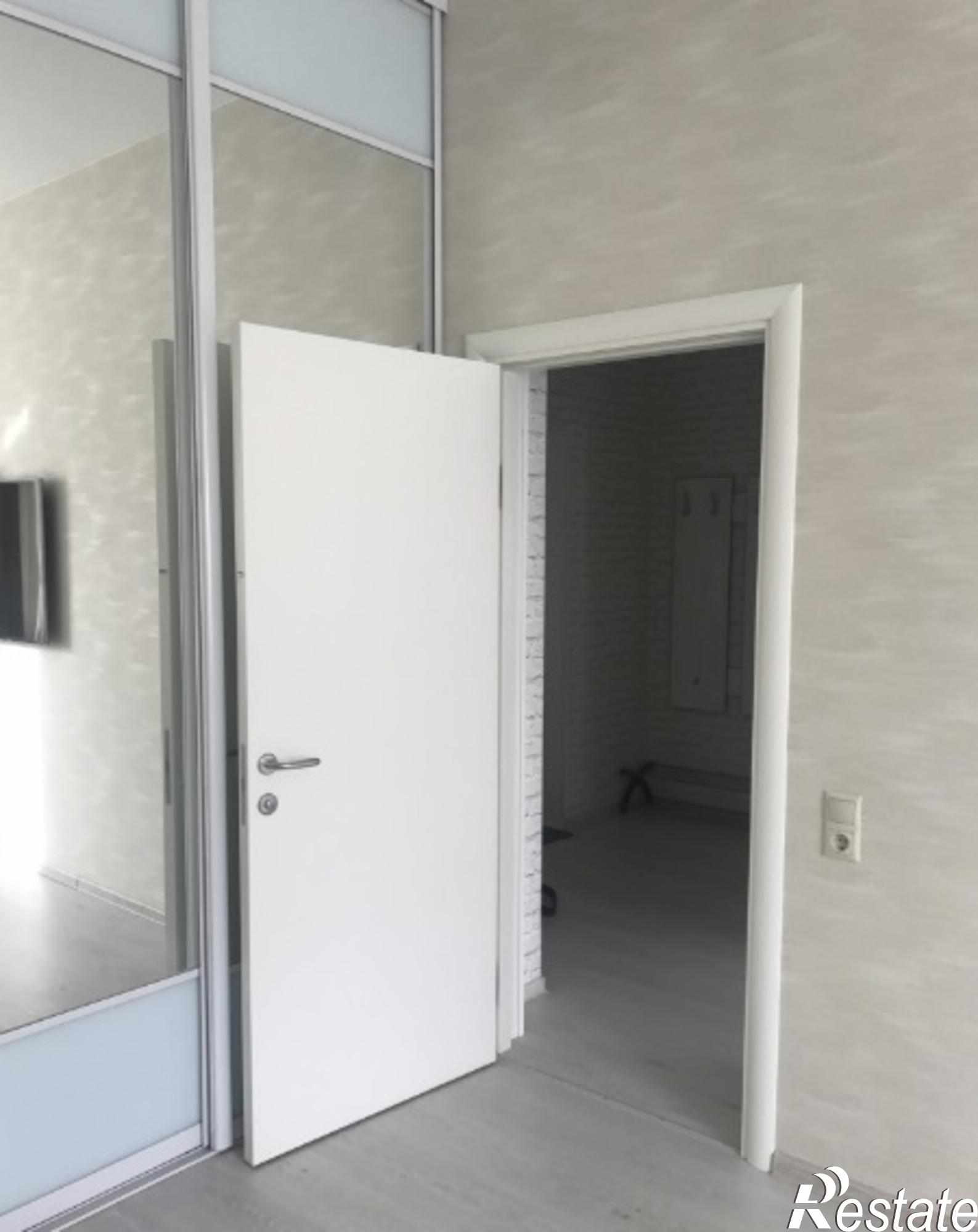 Сдать квартиру за 37 000 рублей на Горького ул, 76