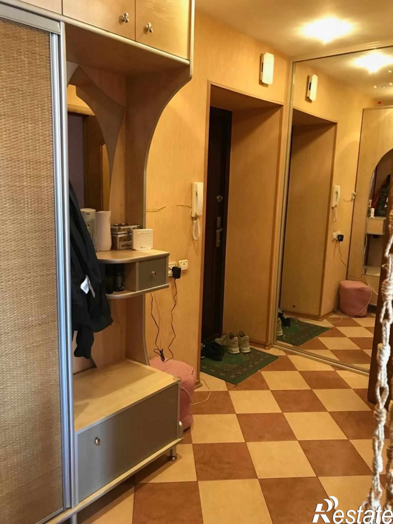 Сдать квартиру за 14 000 рублей на Соколова-Соколенка ул, 8