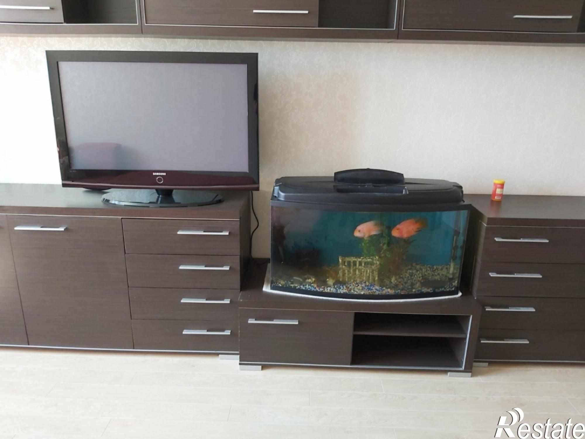 Сдать квартиру за 15 000 рублей на Крайнова ул, 5