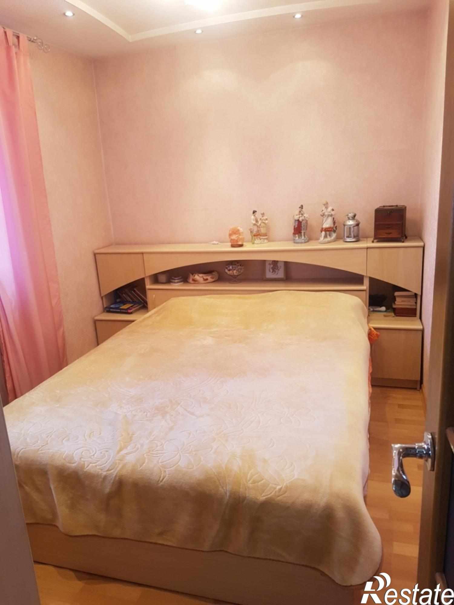 Сдать квартиру за 30 000 рублей на Строителей пр-кт, 27
