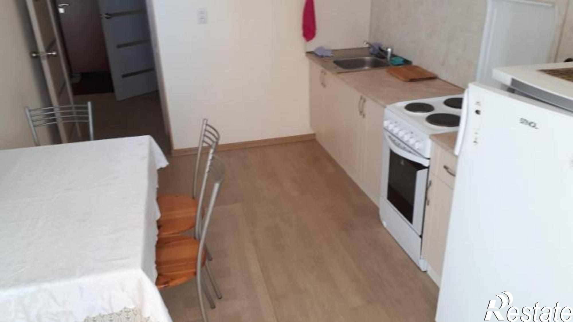 Сдать квартиру за 15 500 рублей на Крайнова ул, 5