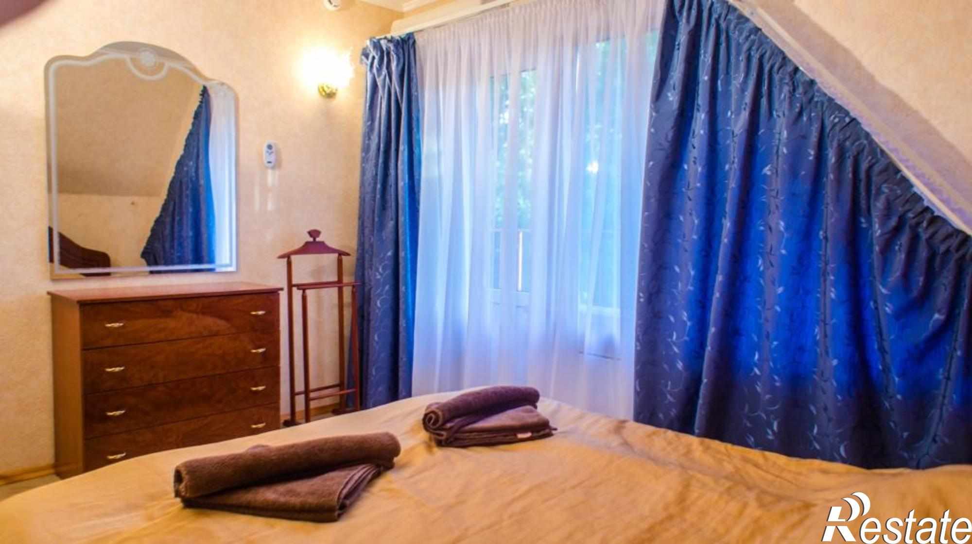 Купить дачу, дом, коттедж за 16 000 000 рублей на Садовая , 54б