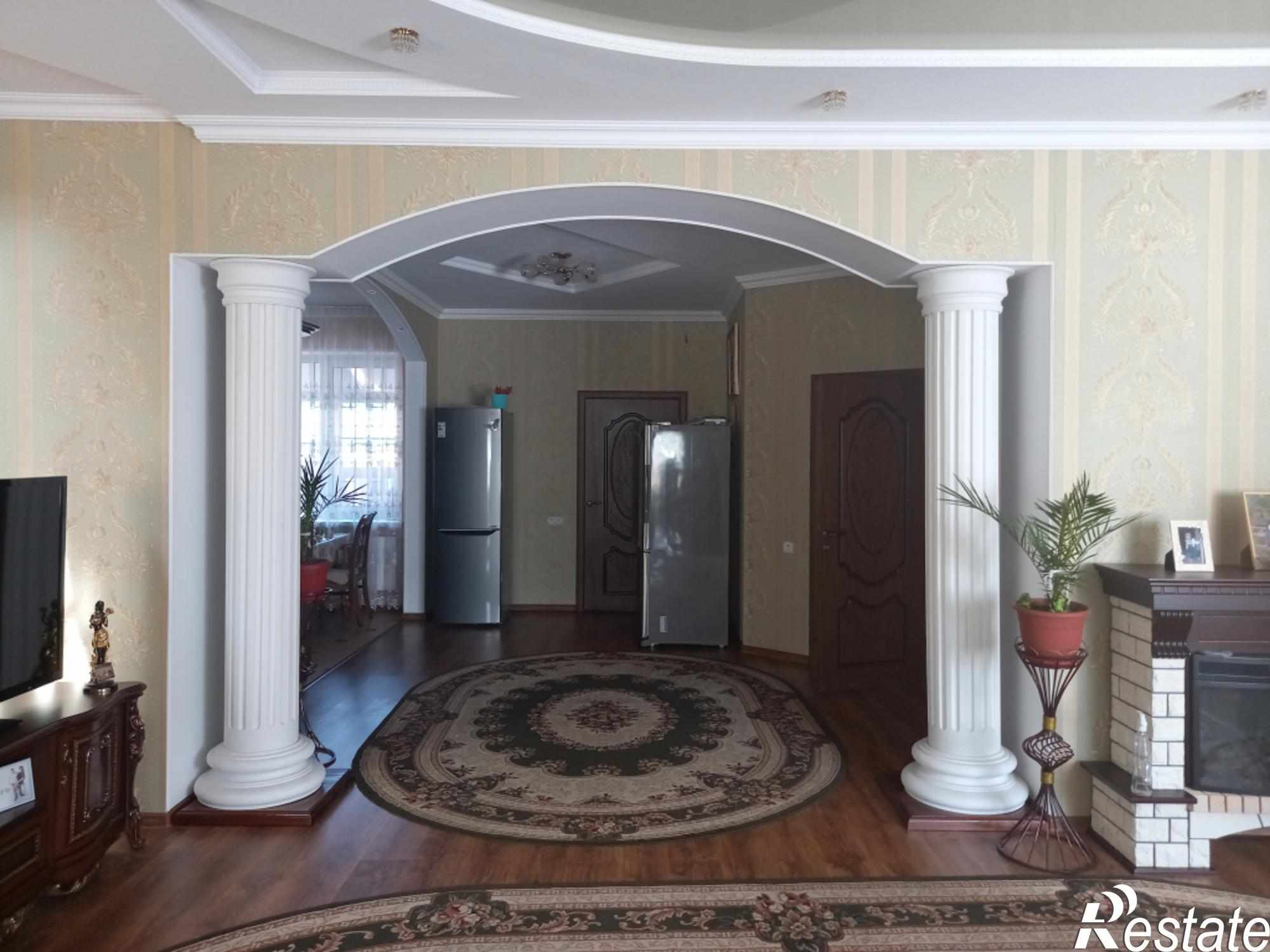 Купить дачу, дом, коттедж за 13 000 000 рублей на Солнечная ул