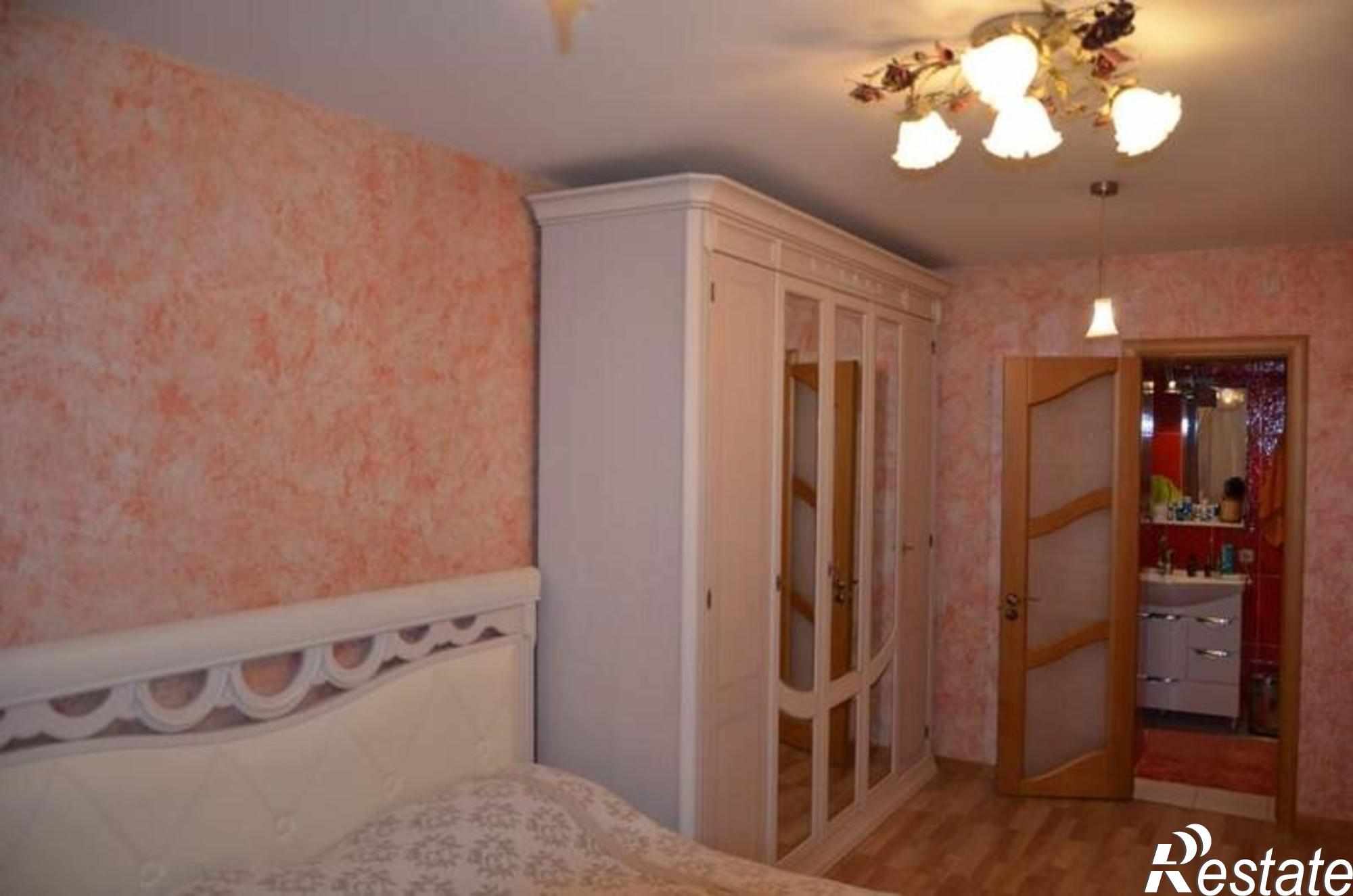 Купить дачу, дом, коттедж за 12 400 000 рублей на Зеленая ул.