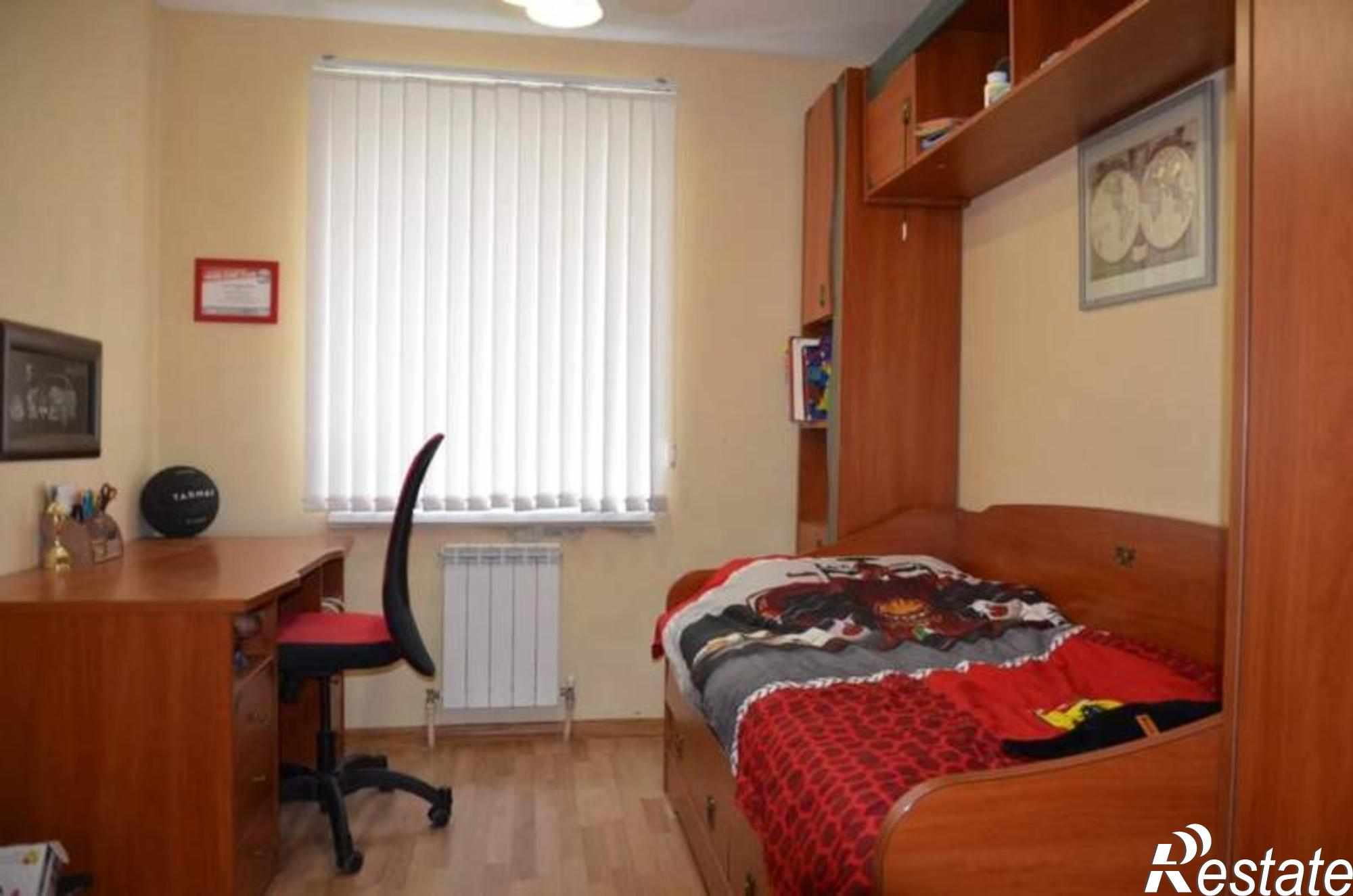 Купить дачу, дом, коттедж за 12 400 000 рублей на Зеленая ул.