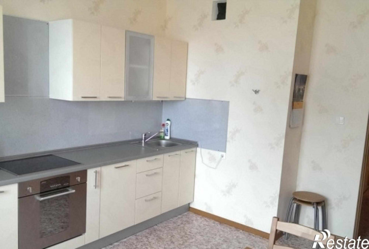 1-комн квартира Крайнова ул, 4