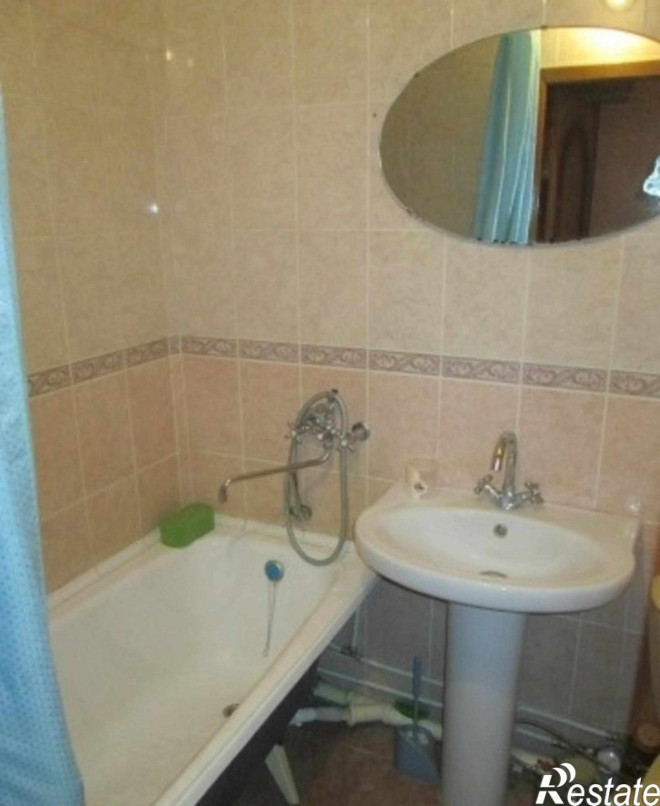 1-комн квартира Комиссарова ул, 69