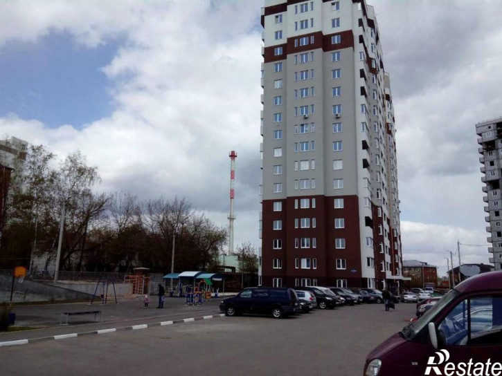 1-комн квартира Крайнова ул, 3А