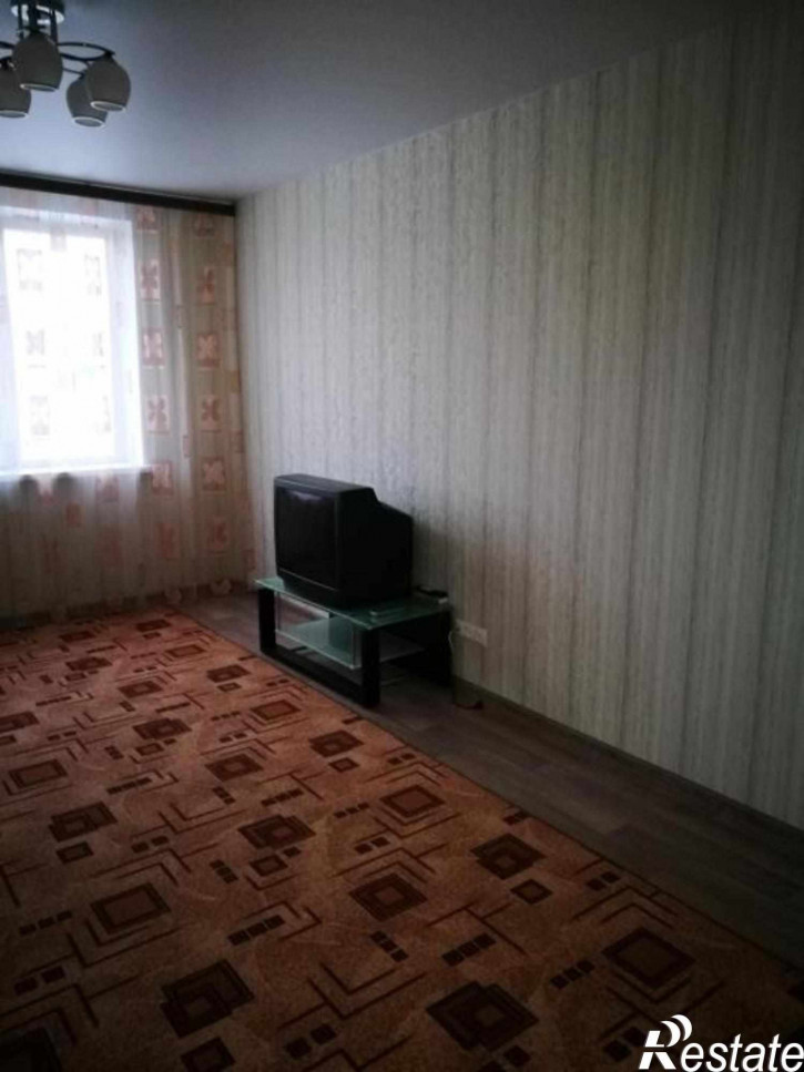 2-комн квартира Комиссарова ул, 3Б