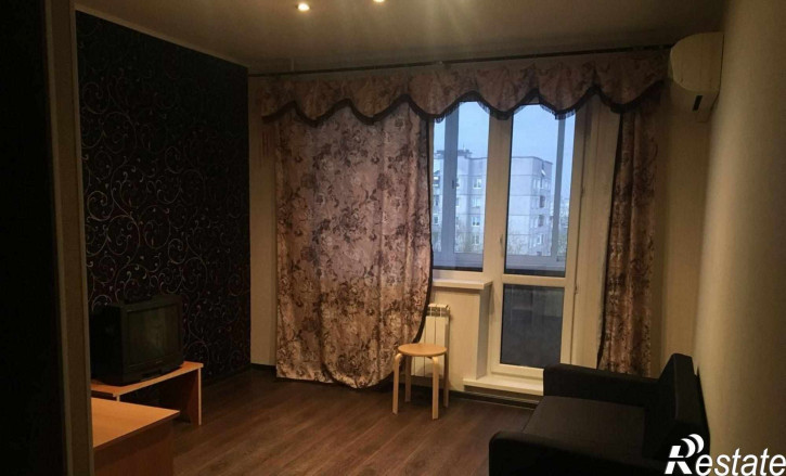 1-комн квартира Безыменского ул, 5