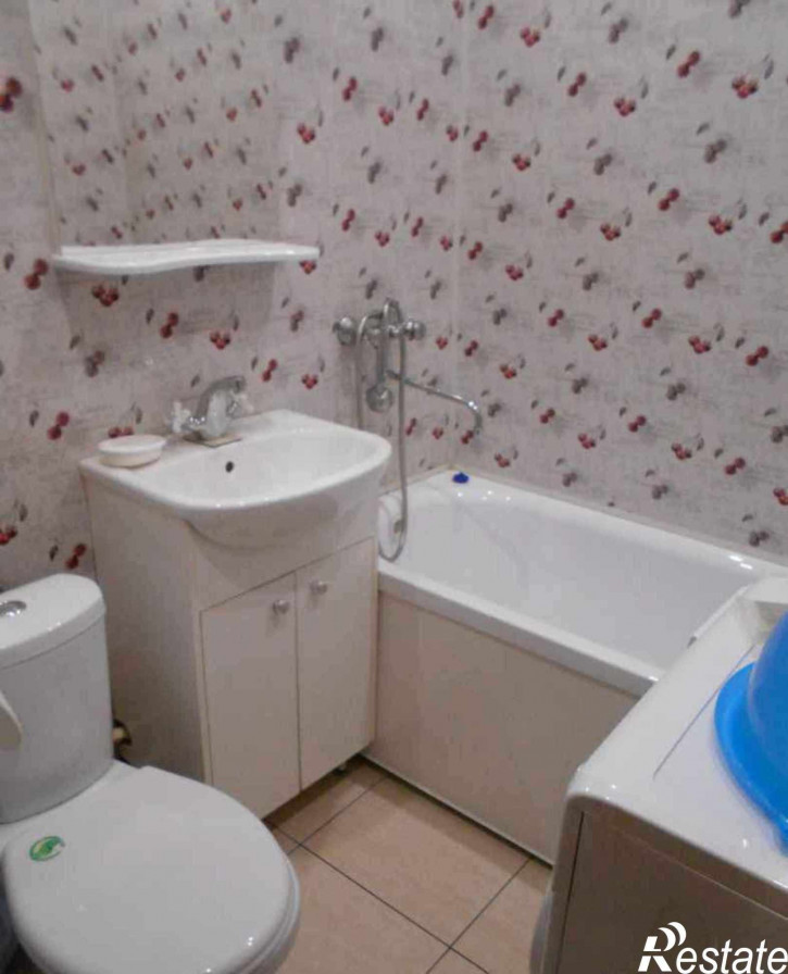 2-комн квартира Гастелло ул, 3