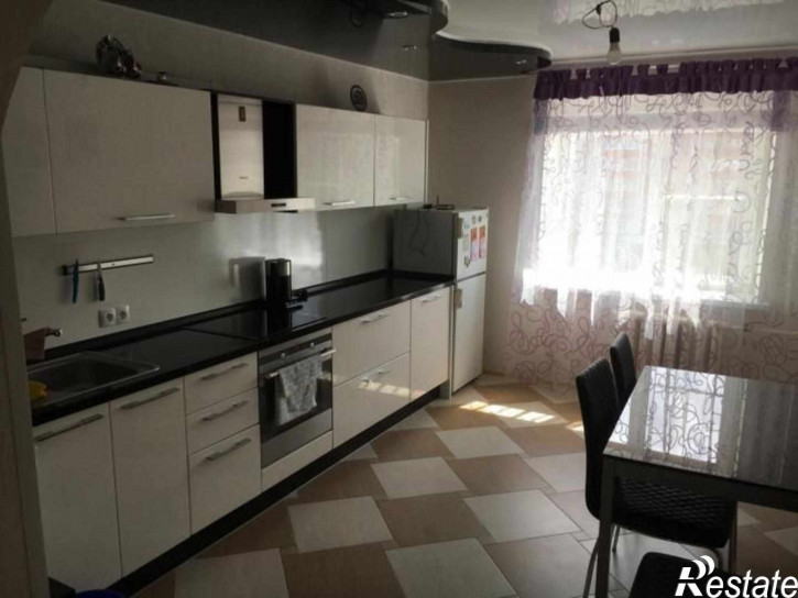 2-комн квартира Соколова-Соколенка ул, 31