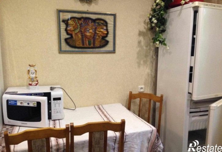 2-комн квартира Балакирева ул, 57А
