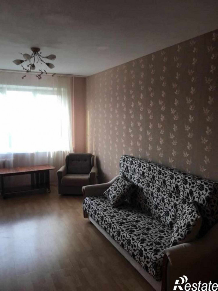 3-комн квартира Безыменского ул, 14