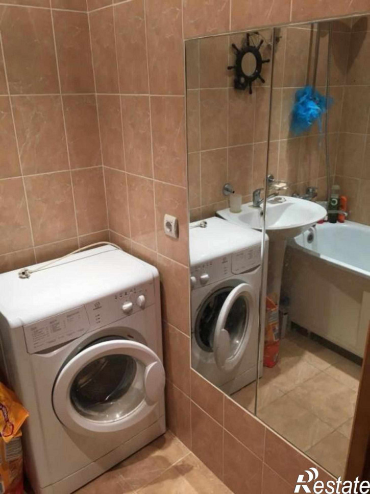 3-комн квартира Безыменского ул, 14