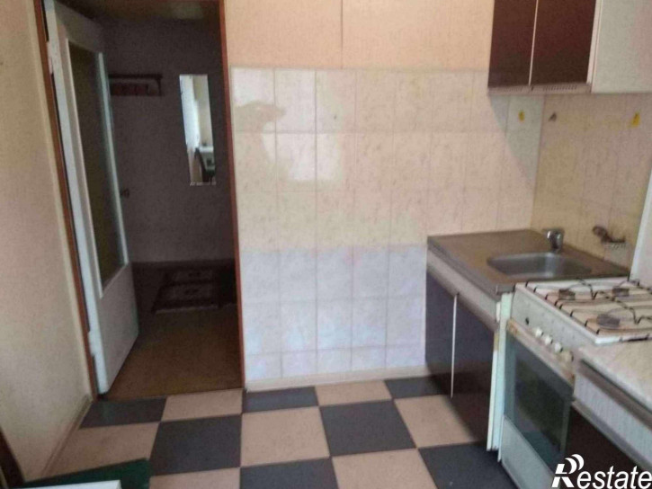 3-комн квартира Безыменского ул, 17А