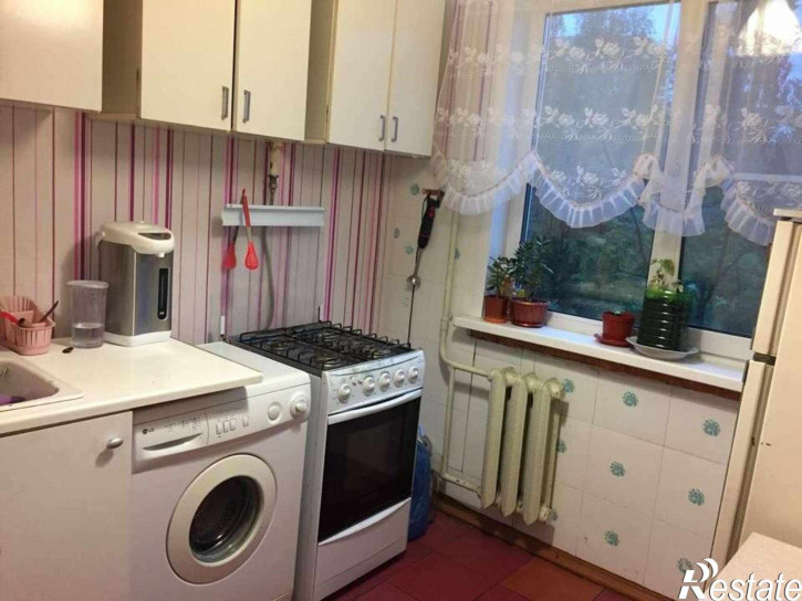 2-комн квартира Строителей пр-кт, 46В