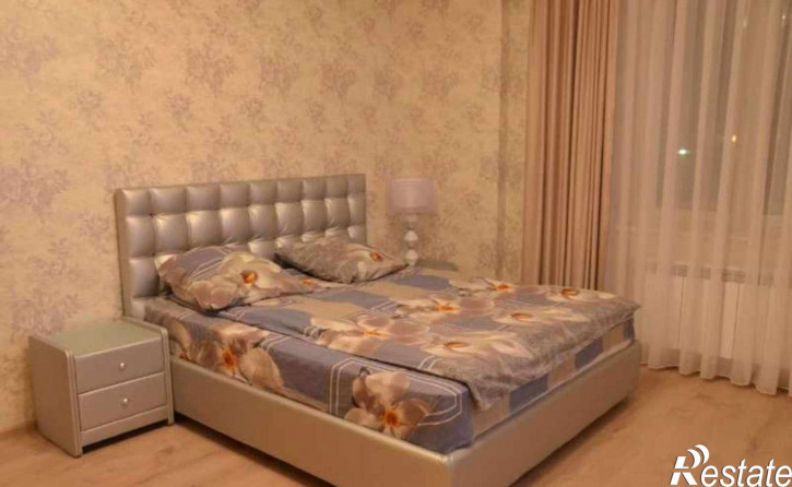2-комн квартира Горького ул, 76