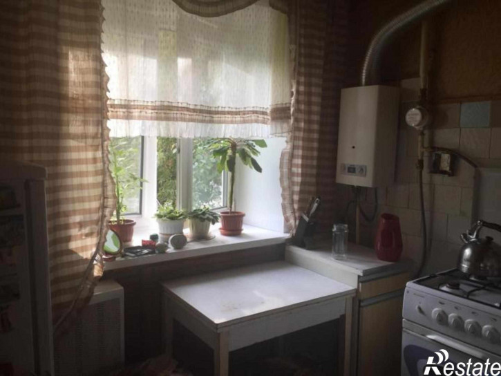 2-комн квартира Ставровская ул, 2