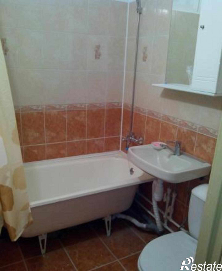 2-комн квартира Белоконской ул, 19