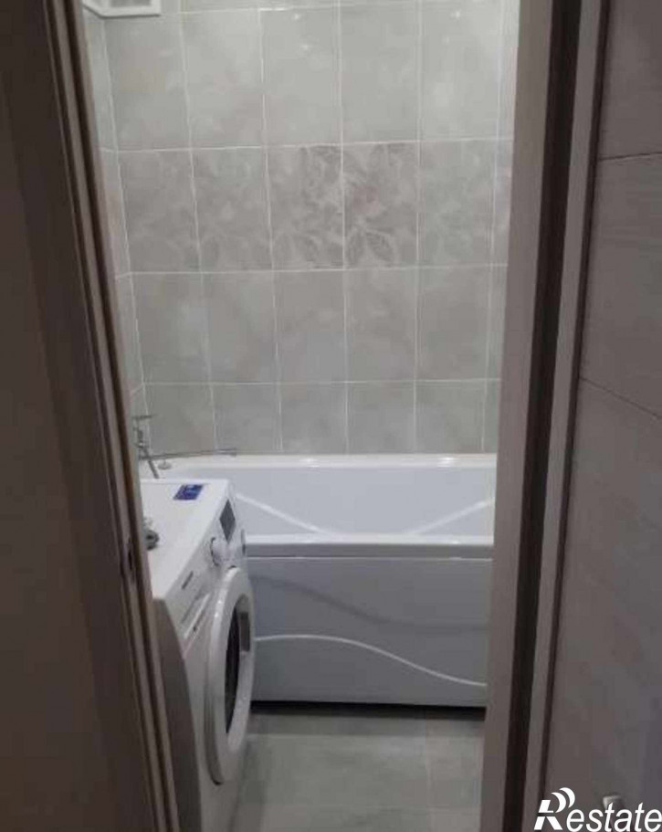 2-комн квартира Левино Поле ул, 46