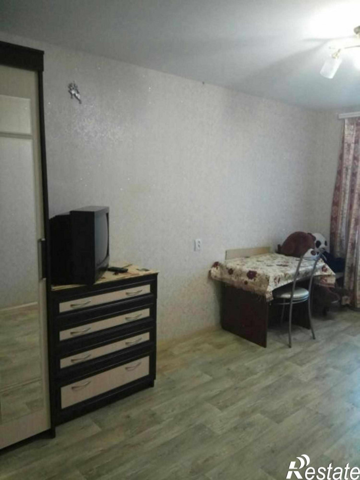 1-комн квартира Комиссарова ул, 49