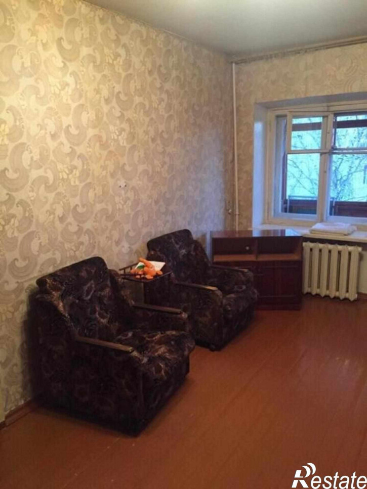 2-комн квартира Горького ул, 96