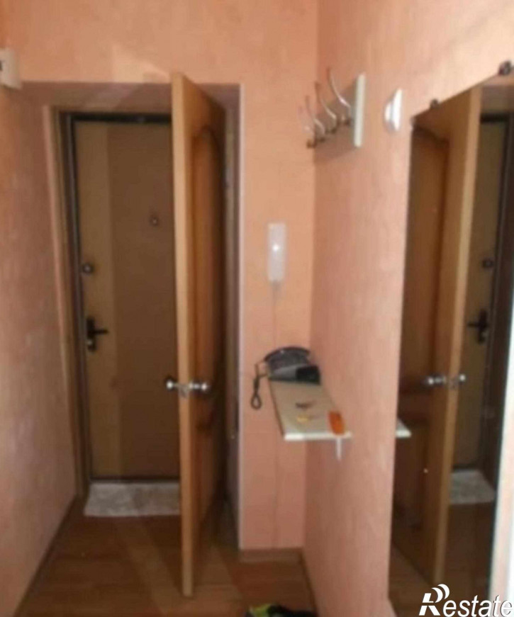 1-комн квартира Комиссарова ул, 67