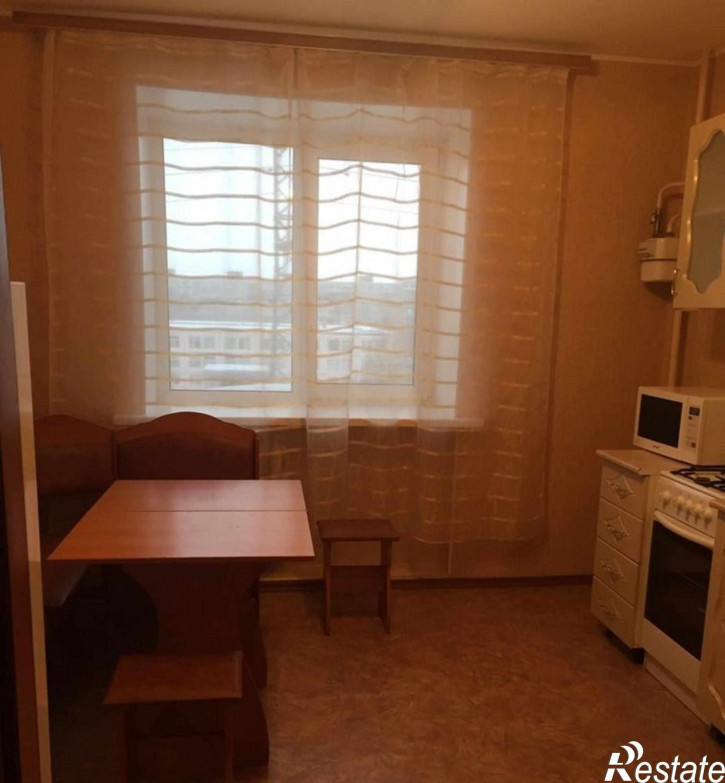 2-комн квартира Безыменского ул, 17 Г