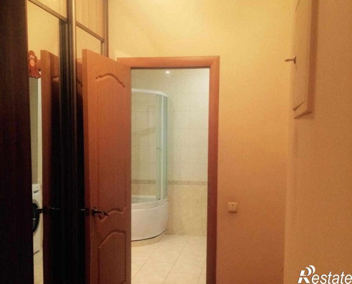 Студия Октябрьский пр-кт, 27
