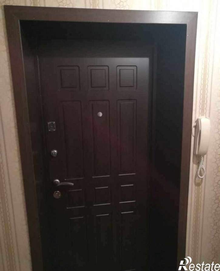 2-комн квартира Строителей пр-кт, 27