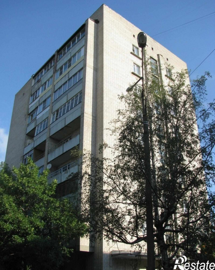 2-комн квартира Строителей пр-кт, 27