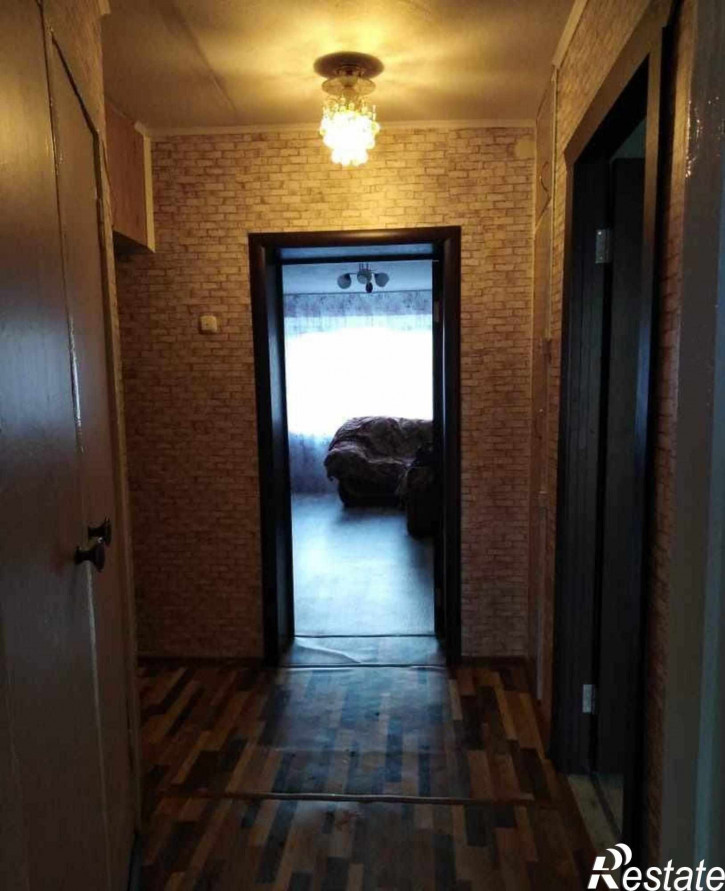 3-комн квартира Балакирева ул, 28