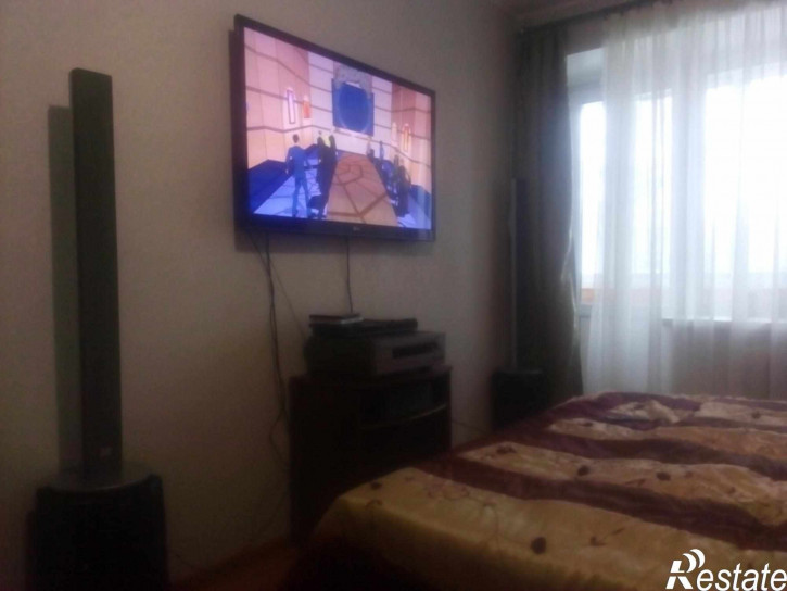 1-комн квартира Балакирева ул, 55
