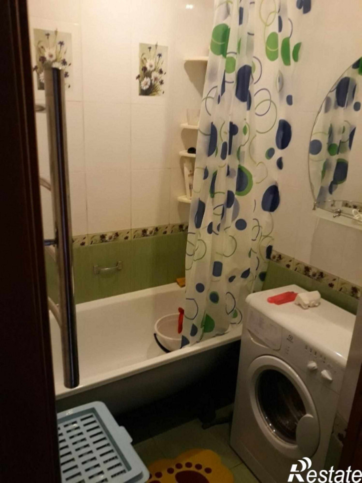 2-комн квартира Диктора Левитана ул, 39
