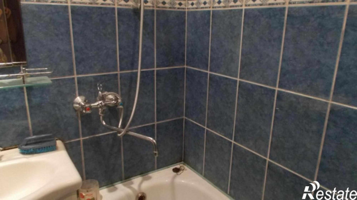 2-комн квартира Строителей пр-кт, 15
