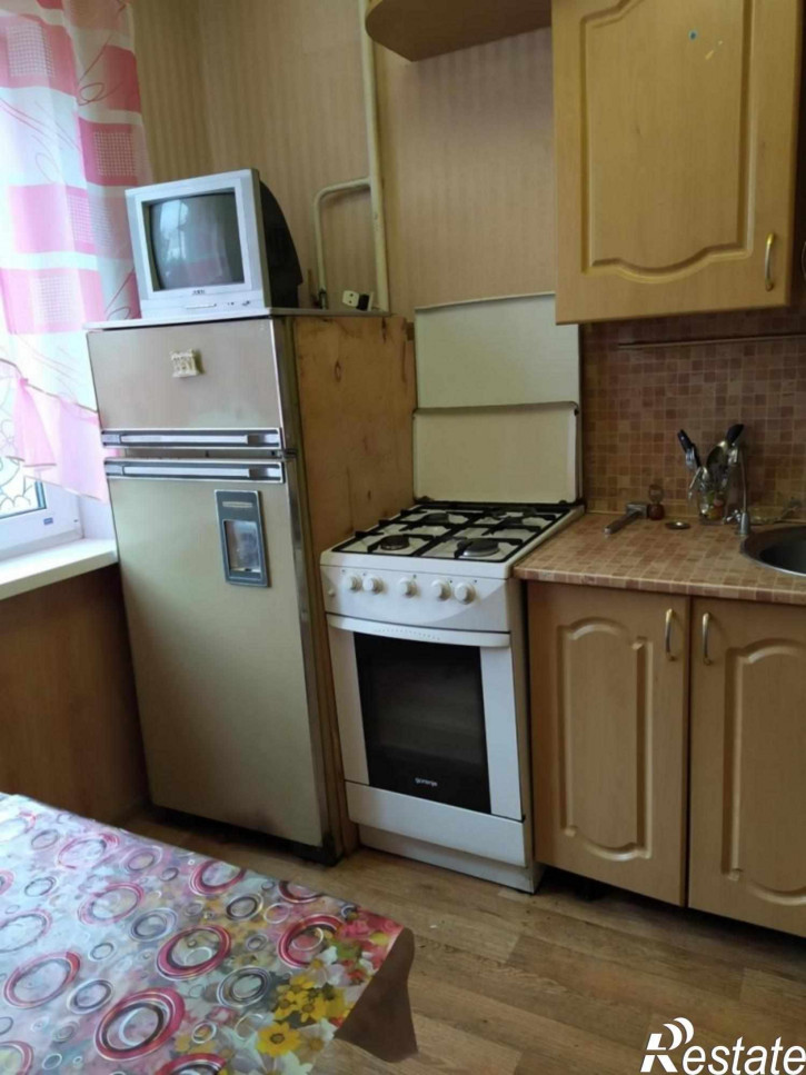 2-комн квартира Строителей пр-кт, 16