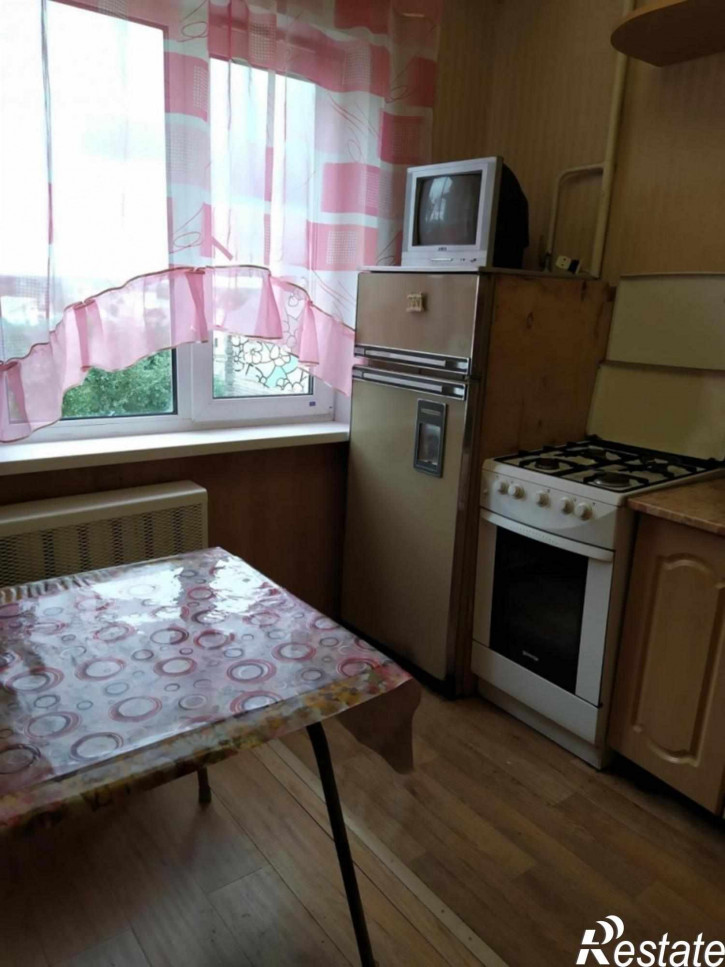 2-комн квартира Строителей пр-кт, 16
