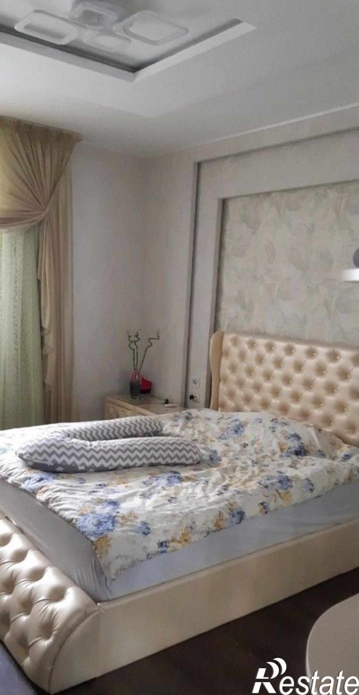 2-комн квартира Фатьянова ул, 12